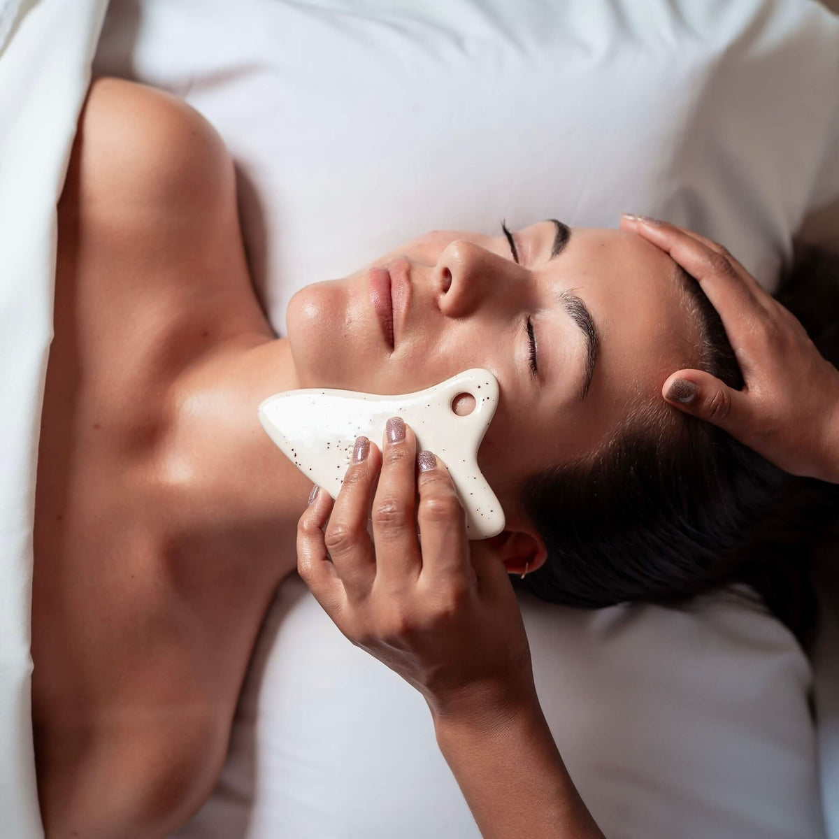Gua sha en céramique, visage 